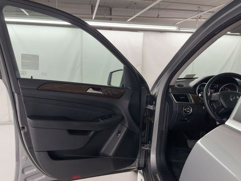 Used 2015 Mercedes-Benz ML 350 2WD image 4