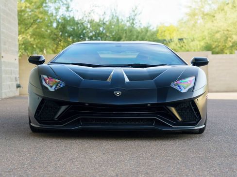 Used 2017 Lamborghini Aventador S AWD/4WD image 21
