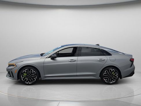 New 2026 Kia K5 GT FWD image 2