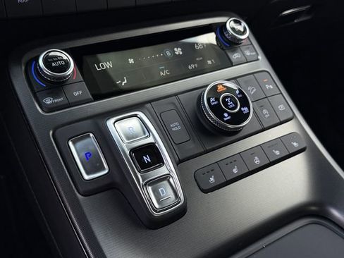 Used 2025 Hyundai Palisade Calligraphy AWD/4WD image 19