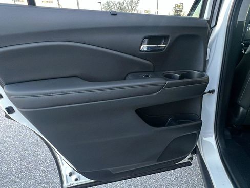 Used 2022 Honda Pilot Special Edition image 18