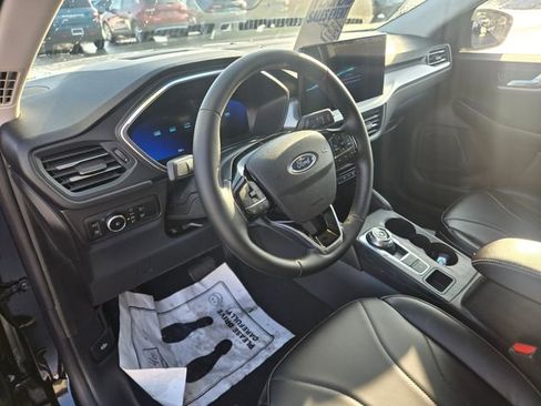 New 2026 Ford Escape Platinum w/ Premium Technology Package image 10