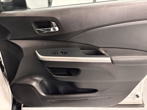 Used 2016 Honda CR-V Touring image 18