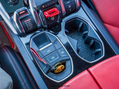 Used 2019 Lamborghini Urus image 37