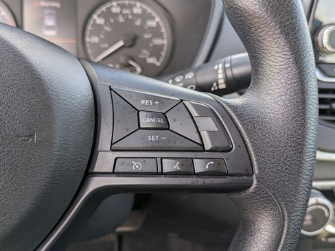 Used 2024 Nissan Altima 2.5 S image 34