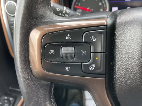 Used 2019 Chevrolet Silverado 1500 High Country w/ High Country Premium Package image 12