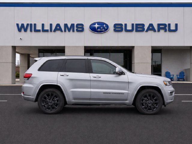 Used 2019 Jeep Grand Cherokee Altitude RWD image 9