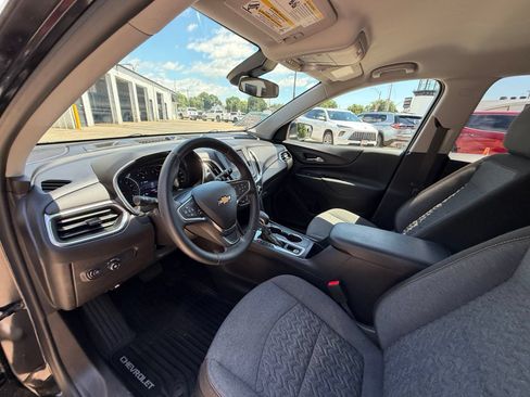 Used 2024 Chevrolet Equinox LT FWD image 10