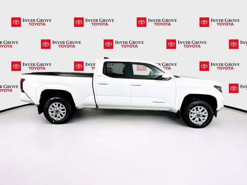 New 2025 Toyota Tacoma SR5 image 4