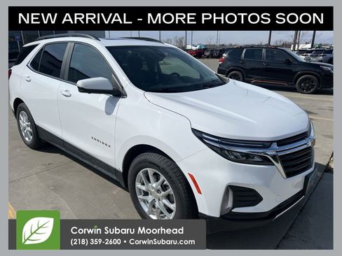 Used 2022 Chevrolet Equinox LT image 1