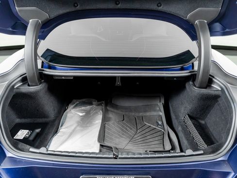 Used 2025 BMW M8 Competition w/ M Carbon Exterior Package image 47