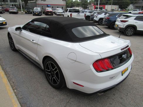 Used 2022 Ford Mustang Premium RWD image 14