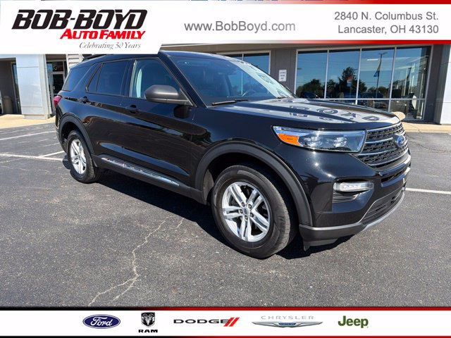 Used 2024 Ford Explorer XLT w/ Equipment Group 202A AWD/4WD image 1