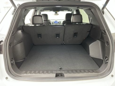 Certified 2024 Chevrolet Equinox RS AWD/4WD image 29