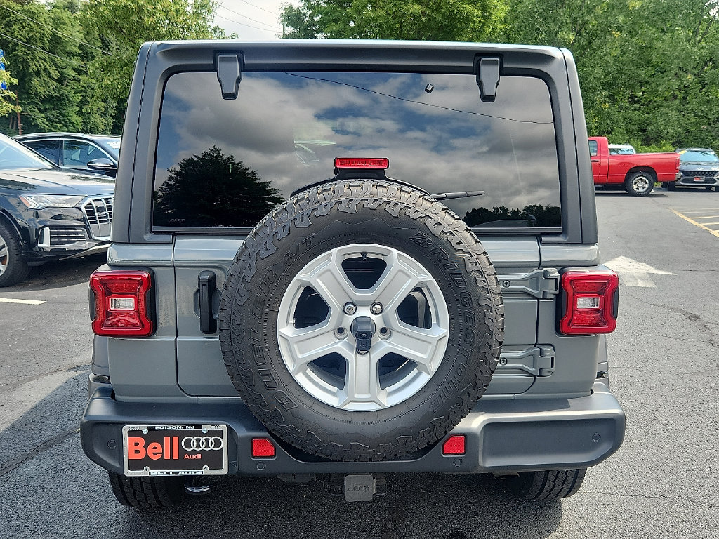 Used 2021 Jeep Wrangler Unlimited Sport AWD/4WD image 11