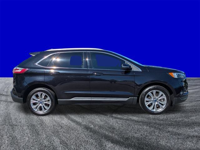 Used 2022 Ford Edge Titanium AWD/4WD image 3