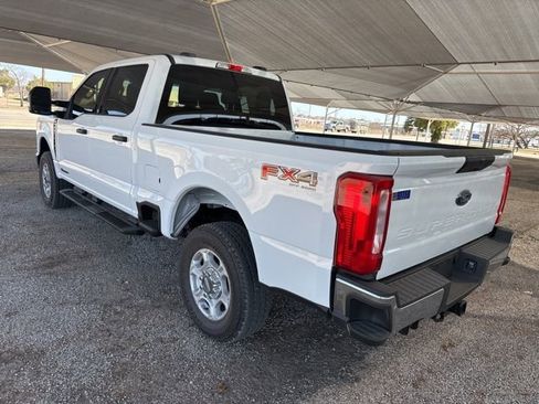 New 2026 Ford F250 XLT w/ FX4 Off-Road Package image 6