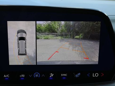 Used 2025 Chevrolet Tahoe LT RWD image 26