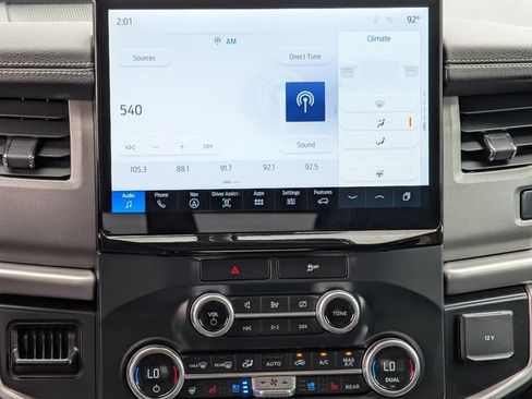 Used 2022 Ford Expedition XLT RWD image 14