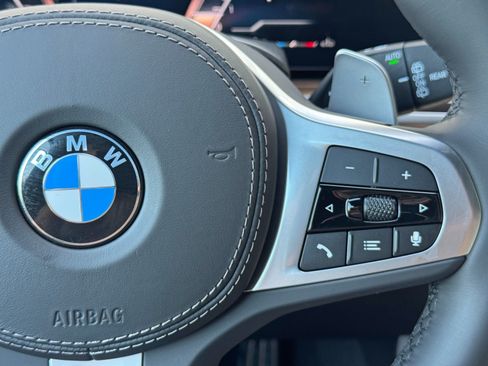 Used 2026 BMW X5 sDrive40i w/ M Sport Package RWD image 24