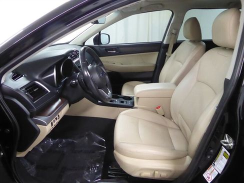 Used 2019 Subaru Outback 2.5i Limited w/ Popular Package #2 image 22