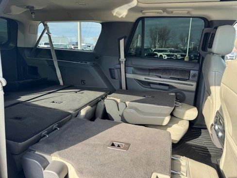 Used 2019 Ford Expedition Max Limited w/ Special Edition Package image 43