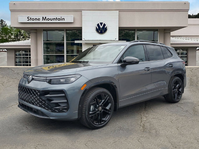 New 2026 Volkswagen Tiguan SE R-Line FWD 360° Tour
