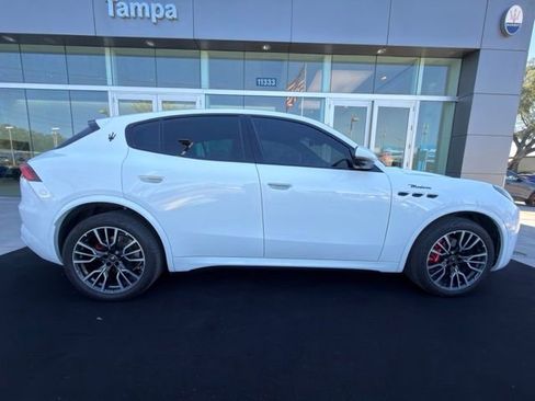 Used 2023 Maserati Grecale Modena AWD/4WD image 18
