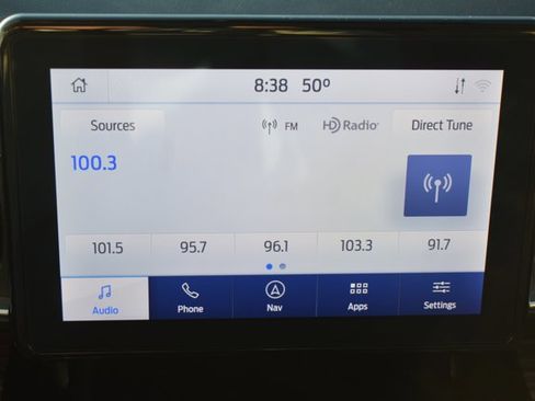 Used 2021 Ford Explorer Limited w/ Equipment Group 301A image 24