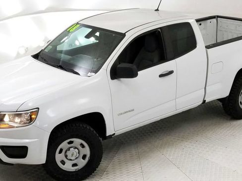 Used 2018 Chevrolet Colorado W/T w/ WT Convenience Package AWD/4WD image 19