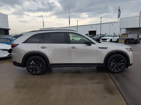 New 2026 MAZDA CX-90 3.3 Turbo w/ Premium Sport Pkg image 2