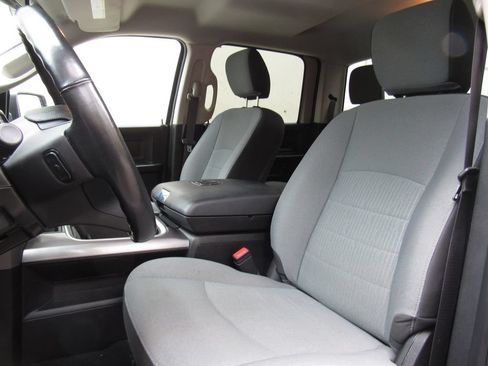 Used 2023 RAM 1500 Express w/ Wheel & Sound Group AWD/4WD image 14
