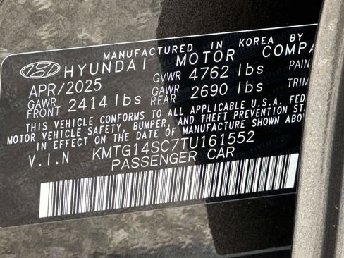 Used 2026 Genesis G70 2.5T RWD image 41