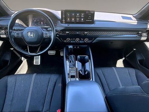 Used 2023 Honda Accord Sport image 7