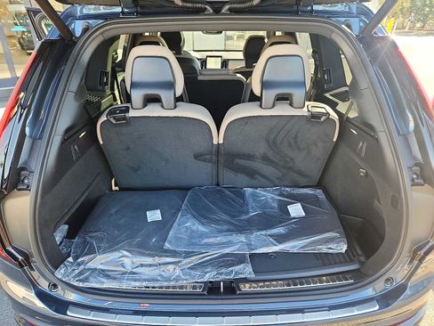 Used 2026 Volvo XC90 B6 Ultra w/ Protection Package Premier AWD/4WD image 27