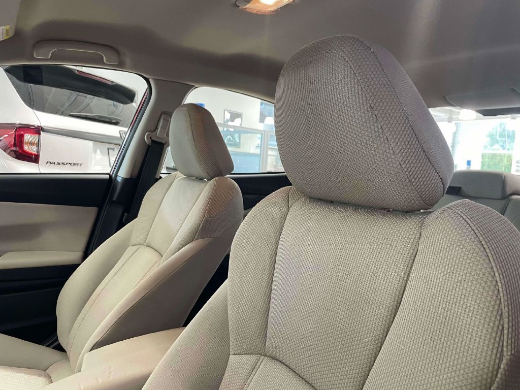Used 2018 Subaru Impreza 2.0i AWD/4WD image 16