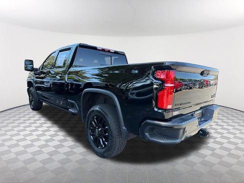 Used 2025 Chevrolet Silverado 3500 High Country w/ Midnight Edition AWD/4WD image 7