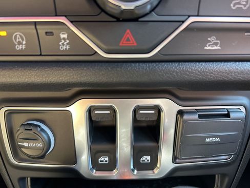 New 2026 Jeep Wrangler Sport AWD/4WD image 20