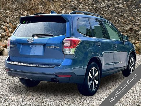 Used 2018 Subaru Forester 2.5i Limited AWD/4WD image 2