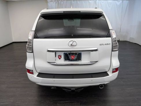 Used 2017 Lexus GX 460 Luxury w/ Preferred Accessory Package AWD/4WD image 15