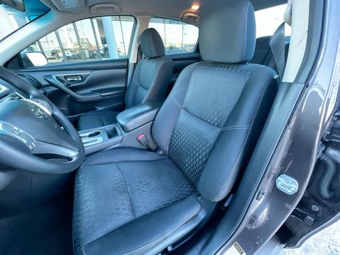 Used 2016 Nissan Altima 2.5 S w/ Power Driver Seat Package image 11
