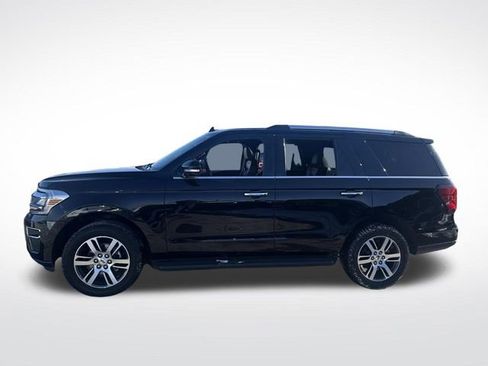 Used 2024 Ford Expedition Limited image 2