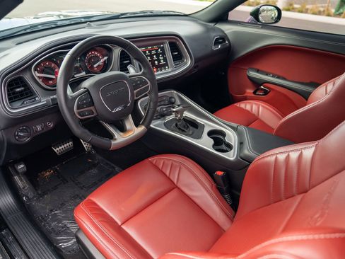 Used 2021 Dodge Challenger SRT Hellcat Redeye image 4