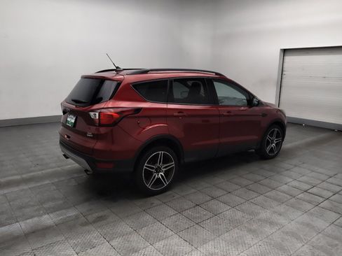 Used 2019 Ford Escape SEL FWD image 10