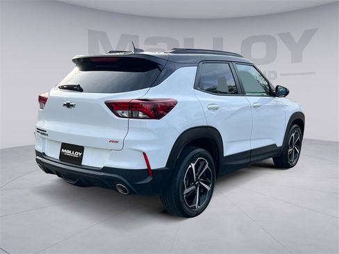 Certified 2023 Chevrolet TrailBlazer RS image 3