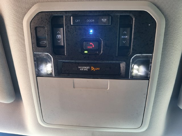 Used 2023 Toyota Sequoia Limited AWD/4WD image 19