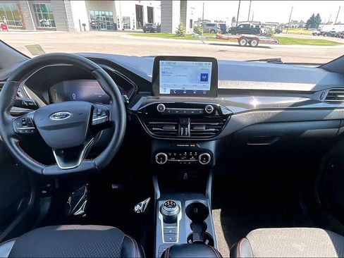 Used 2025 Ford Escape ST-Line Select AWD/4WD image 16
