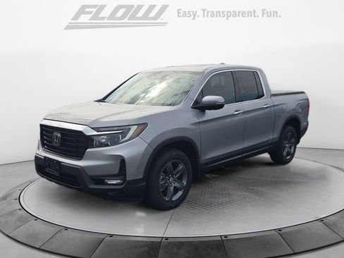 Used 2023 Honda Ridgeline RTL-E image 3