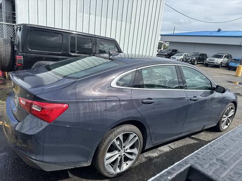 Used 2025 Chevrolet Malibu LT FWD image 12