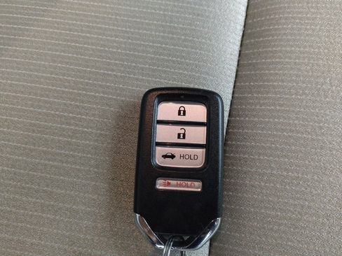 Used 2018 Honda Accord LX image 32